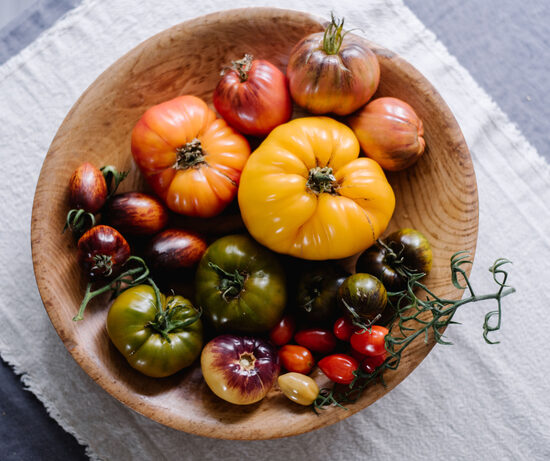 Set of seeds: 5 tomatoes and 3 companion plants